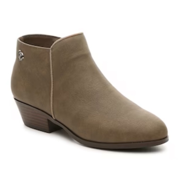 Sam Edelman Petty Boot - Kid’s 4 - Picture 1 of 9